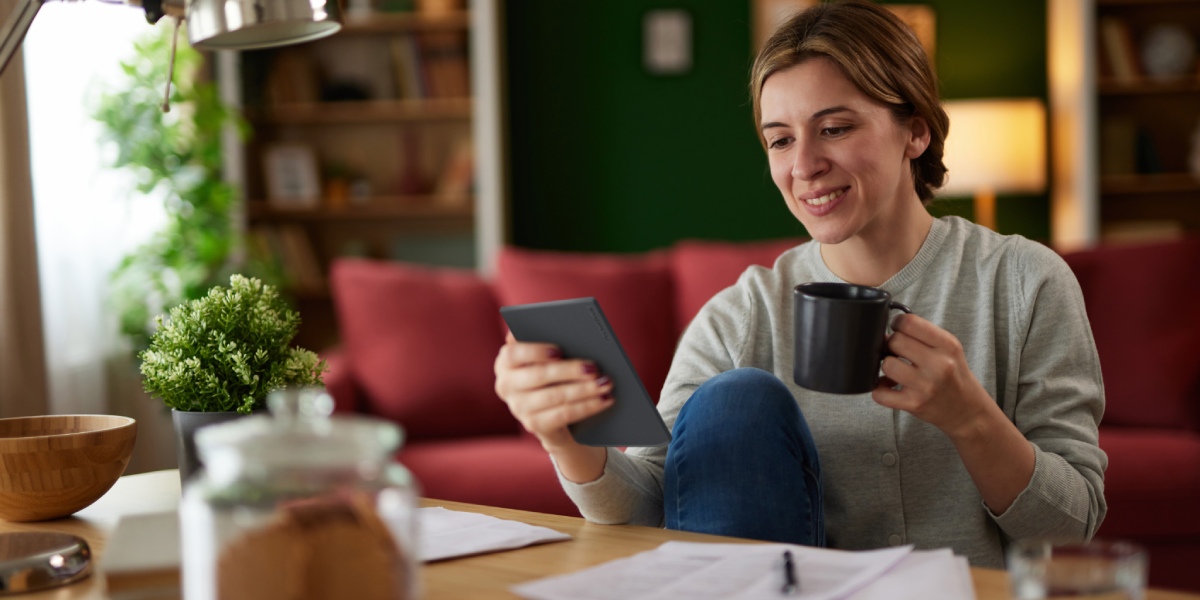 PocketBook Verse Lite: un dispozitiv portabil și accesibil pentru toate nevoile dumneavoastră de lectură